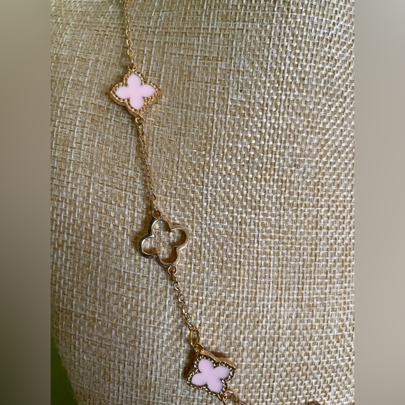 Elegant Gold and Pink Floral Necklace - Picture 2 of 7